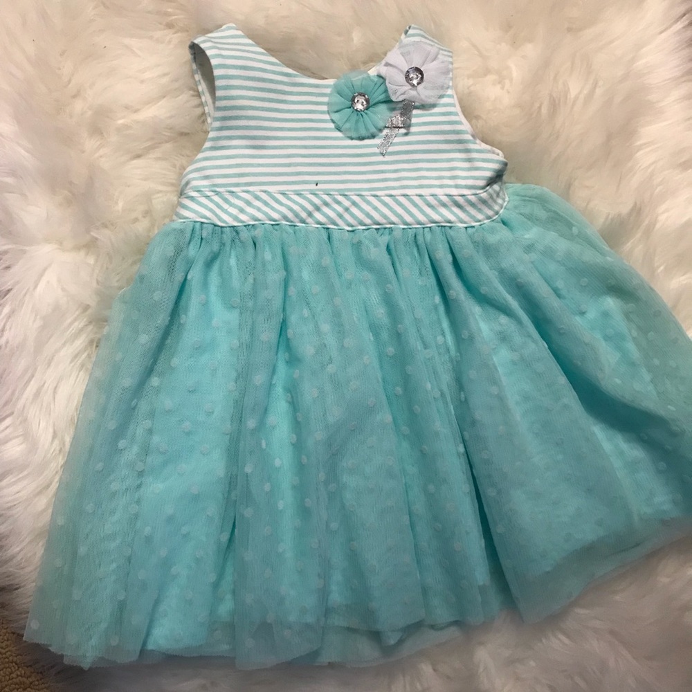 👗 Dress soft and fancy